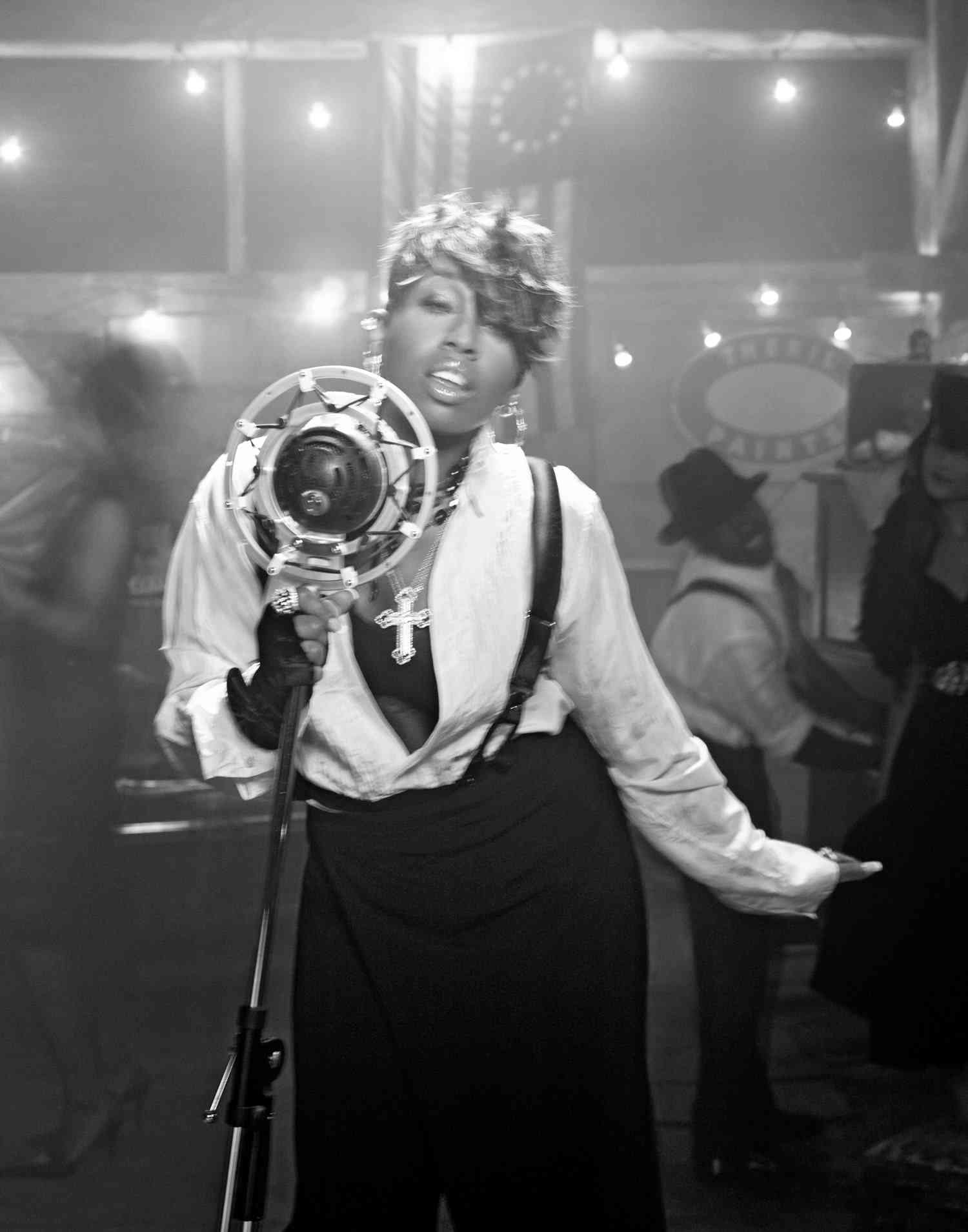 Iconic Image of missy elliott albums/songs cover shot by Warwick Saint